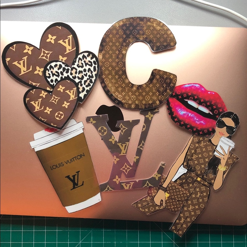 SET# 7—Designer-Inspired Monogram Magnet Set - Picture 3 of 5